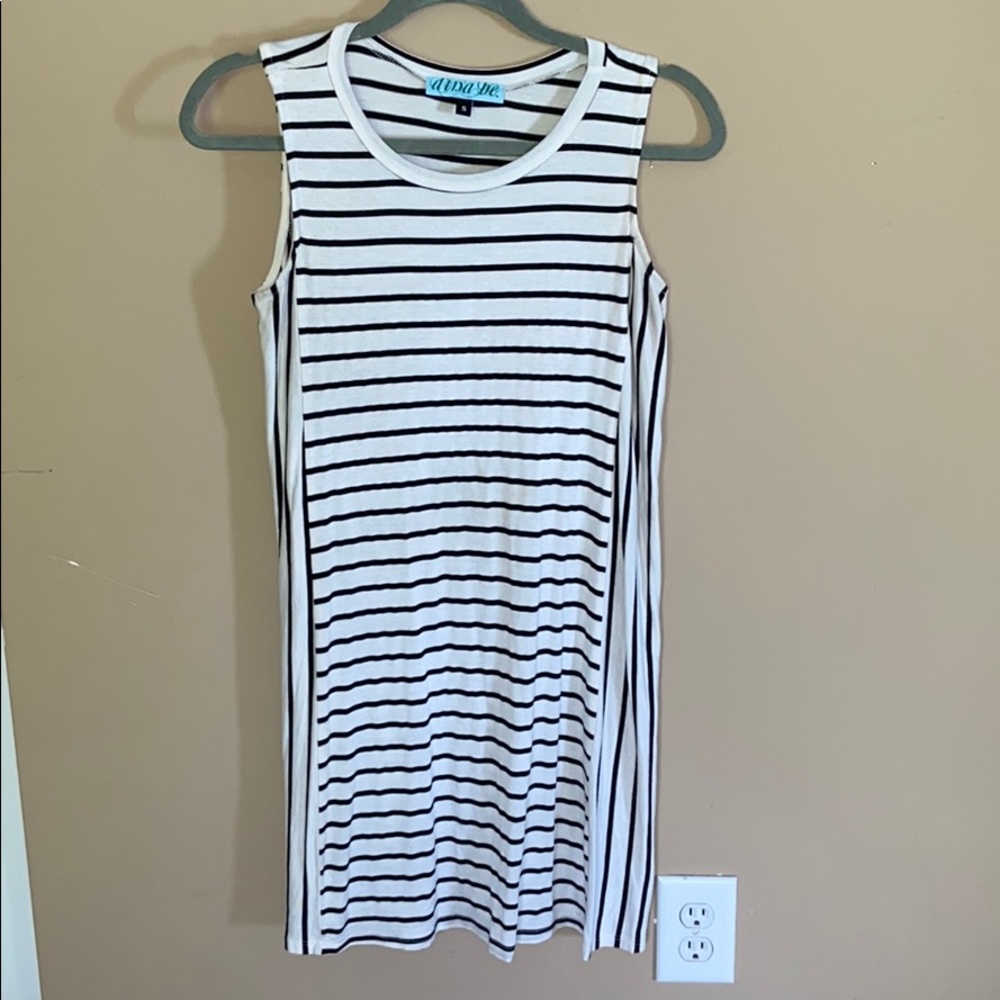 Women’s black and white stripe cotton dress